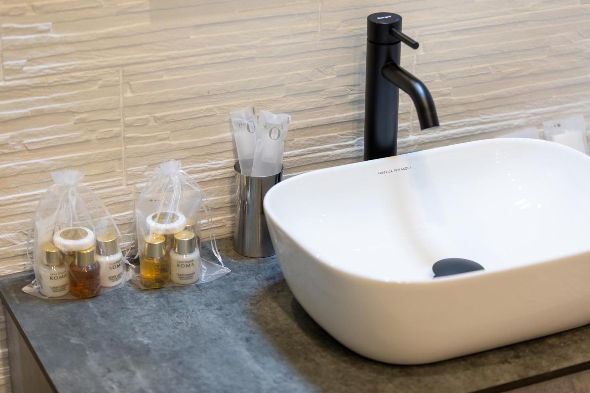 רומא Gregorio VII Luxury Home Apartment מראה חיצוני תמונה